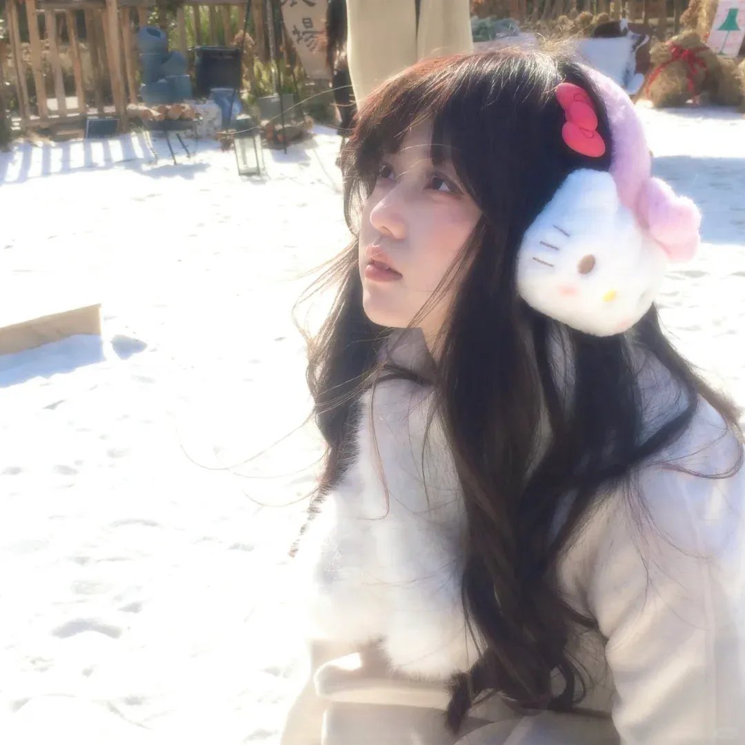 坠雪少女